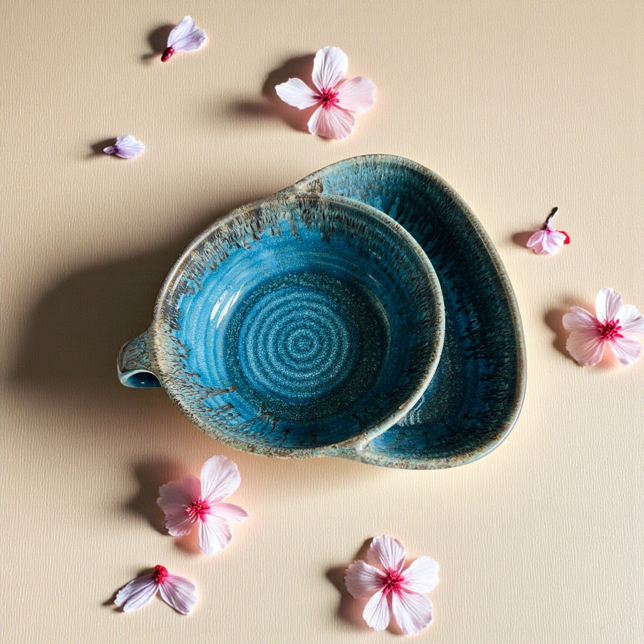 Twin Harbor Chip and Dip Bowl